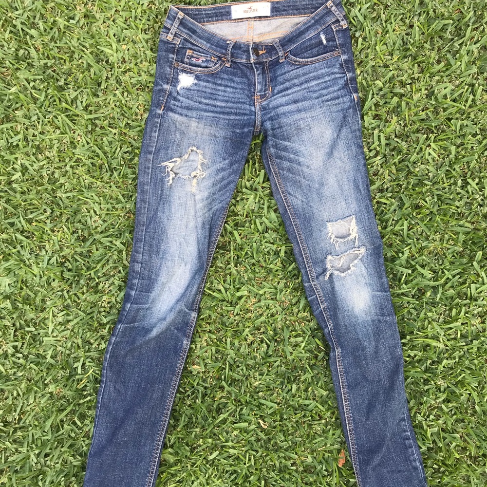 Hollister Distressed Straight Jeans